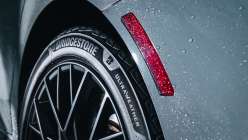 bridgestone-ultraweather-tire.jpg