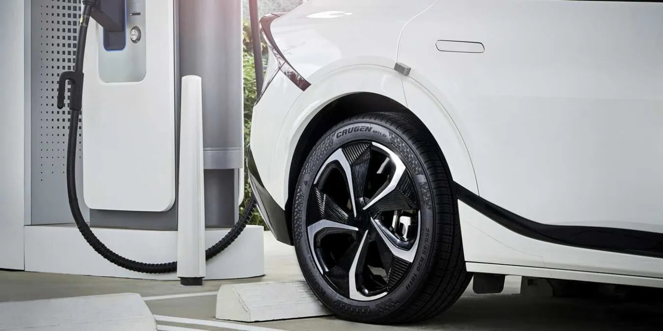 kumho-picture-2