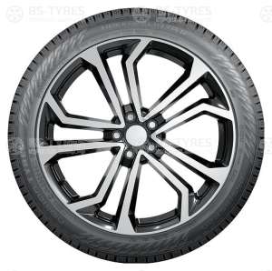 Nokian Tyres Hakkapeliitta R5 235/45 R18 98T